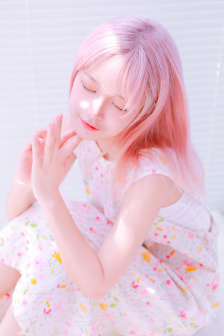 杨乐乐整容了吗